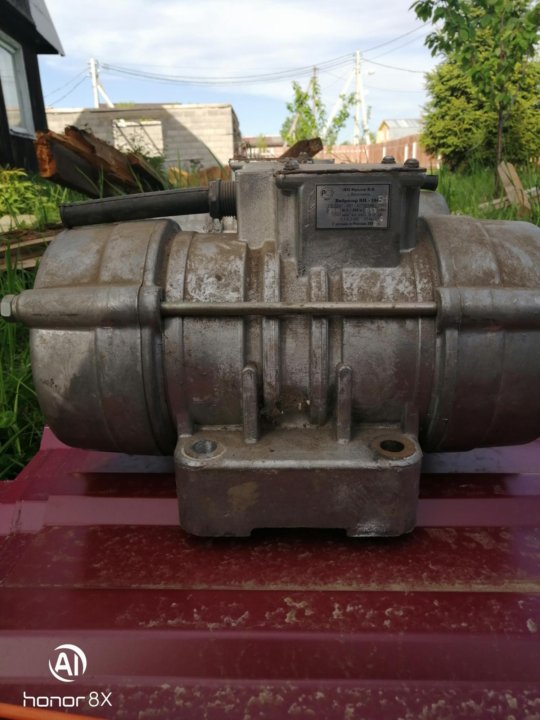 Вибратор Ви 127б