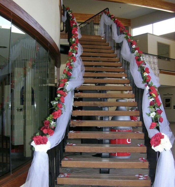 Как Украсить Лестницу На Свадьбу