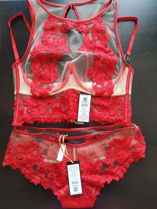 Комплект белья Federica  купить со скидкой в секс шопе  Женское белье, одежда  Топ-маечка и трусики