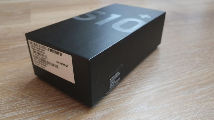 Samsung Galaxy S21 Коробка
