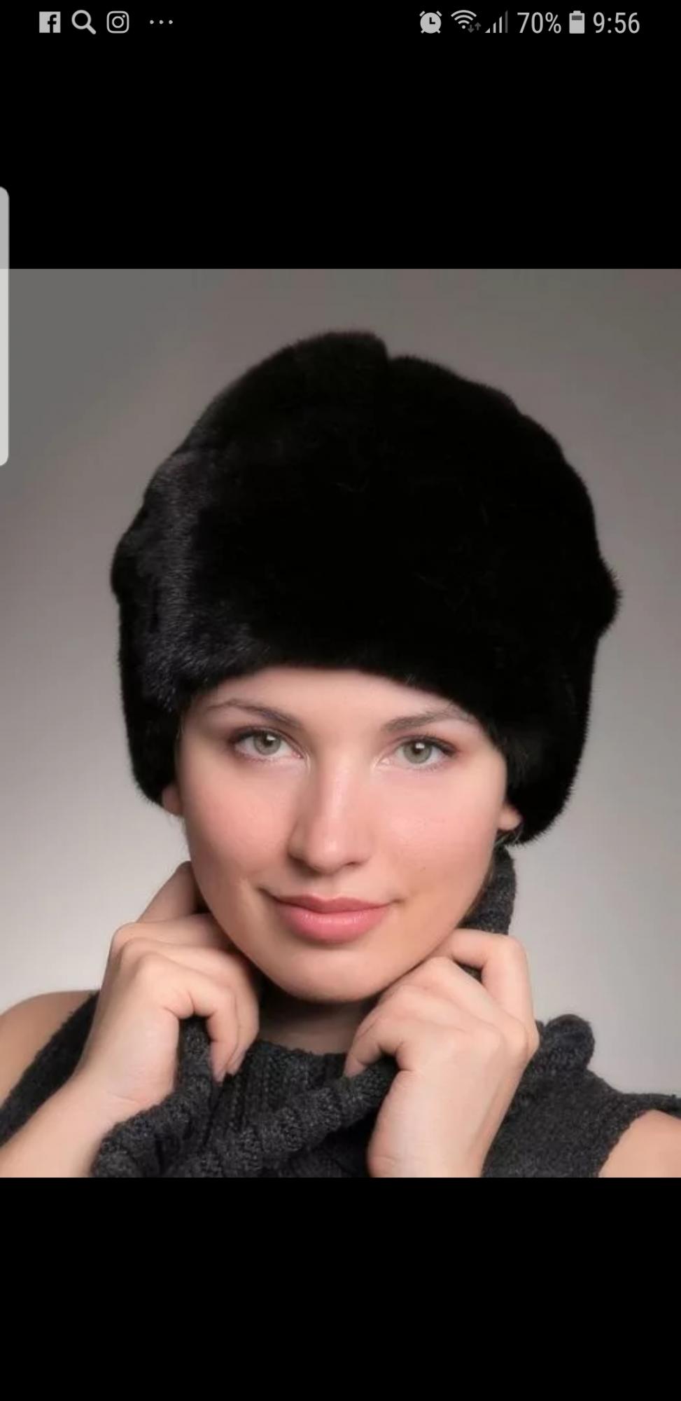 Женщина в норковой шапке