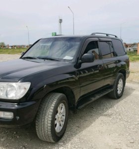 Крузер бензин. Toyota Land Cruiser 2005. Ленд Крузер 2005. Toyota Land Cruiser 250 2005. Тойота лс 300 2004г.