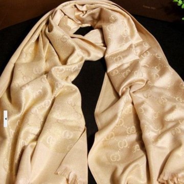 Палантин Gucci