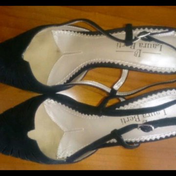 35,5 36 laura berti босоножки туфли замша сандали