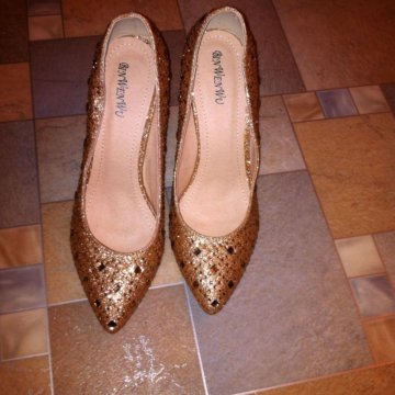 Золотые туфельки!