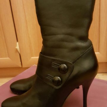 Ботильоны на шпильке, новые