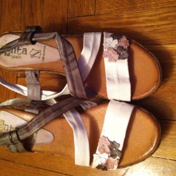 Босоножки нат.кожа Benta 37р