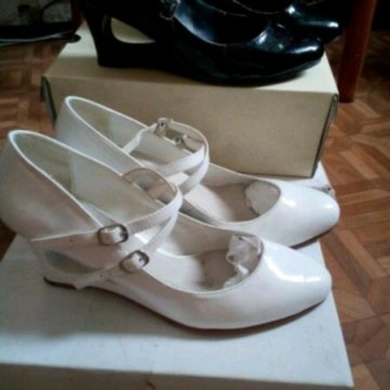 2 пары обуви из Квелли за 1500 р!