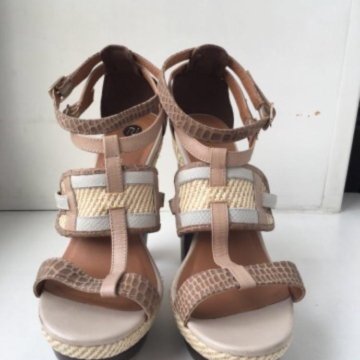 Туфли River Island