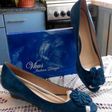 Женская обувь