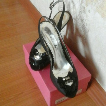 Босоножки р.37