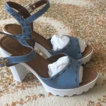 Босоножки от Rioshoes