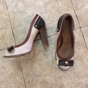 Туфли бежевые