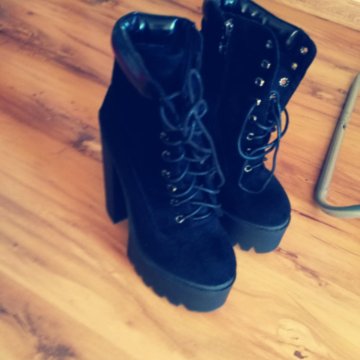 Продам ботильоны