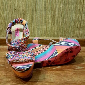 Туфли женские, р. 38, новые, Betsey Johwson