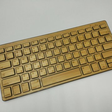 Клавиатура из бамбука
