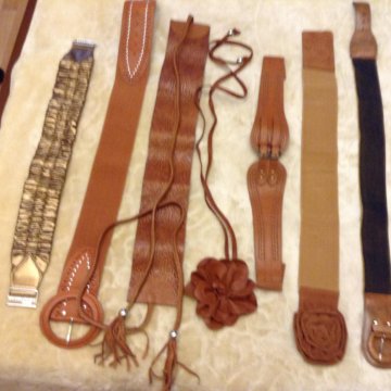 Ремни рыжие