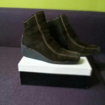 Женские полусапожки из натуральной замши