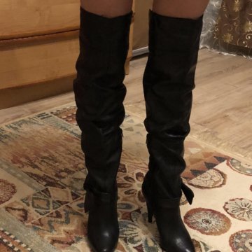 Ботфорты новые, кожаные фирма 