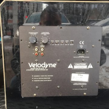 Сабвуфер Velodyne HGS. 