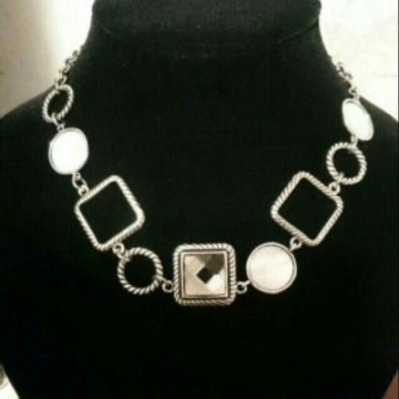 Колье “Берта”