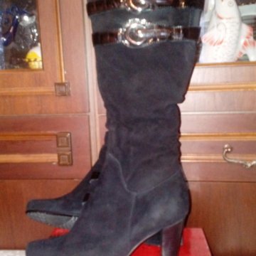 Новые сапоги из натуральной замши