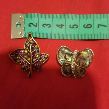 Брошки бижутерия