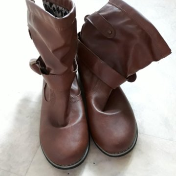 Женские ботинки