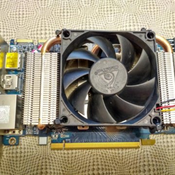 Radeon 6700. Видеокарта AMD Radeon 6700 Series. Видеокарта AMD HD 6700. АМД 6700 Сериес видеокарта. Видеокарта AMD Radeon HD 6700 Series Gigabyte.