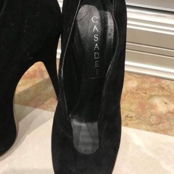 Casadie ботильоны Италия срочно!!!