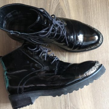 Ботинки женские