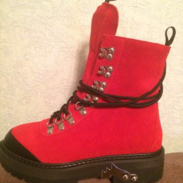 Ботинки Весна-Осень новые