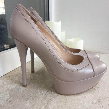 Туфли новые 37 размер