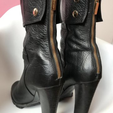 Ботильоны Casadei Италия