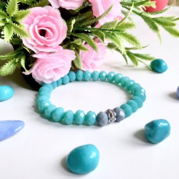 Браслет из чешских бусин