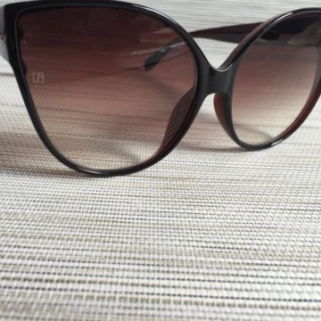 Очки солнцезащитные LINDA FARROW 