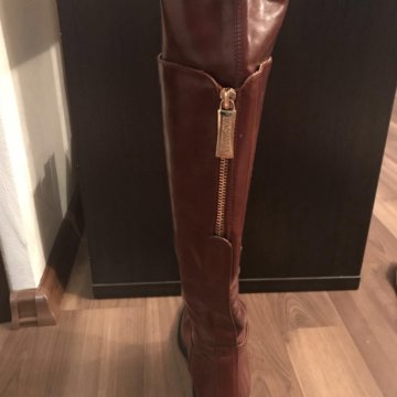 Женские сапоги