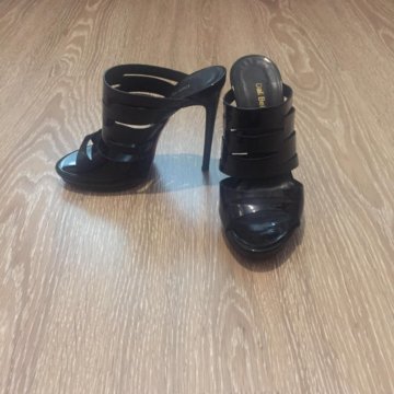 Босоножки 37р