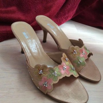 Шлёпанцы ARAGONA р.37