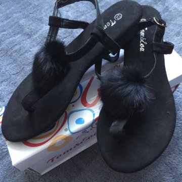 Сандалии НОВЫЕ