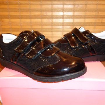 Полуботинки BI&KI новые