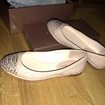 Балетки бежевые кожа carlo pazolini 36