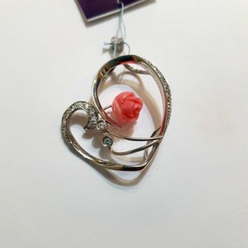 Кулон сердце с кораллом. Серебро 925 проба
