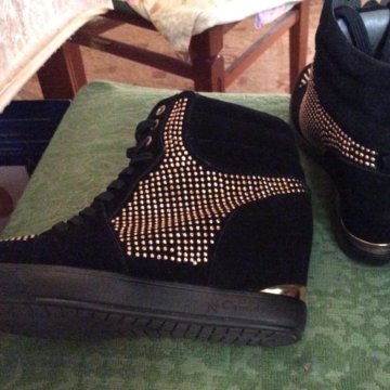 Камеди новые 25 см