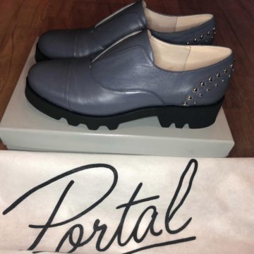 Новые ботинки Portal