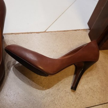 Туфли.Натур.кожа. Привезла из Италии