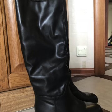 Сапоги 37р. зима женские ( кожзам)