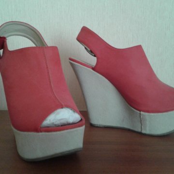 Босоножки б/у 39р.