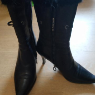 Зимние сапожки 38