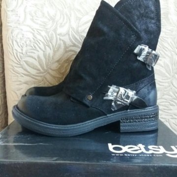 Новые демисезонные ботинки betsy 38р